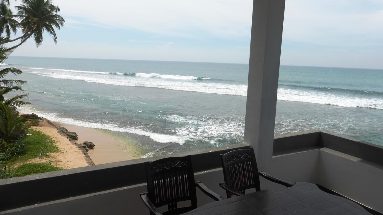 Ocean Reef Hotel Hikkaduwa Exterior photo