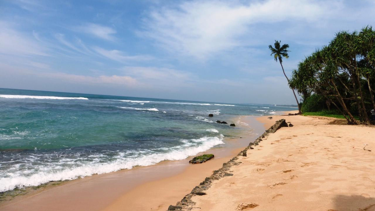 Ocean Reef Hotel Hikkaduwa Exterior photo