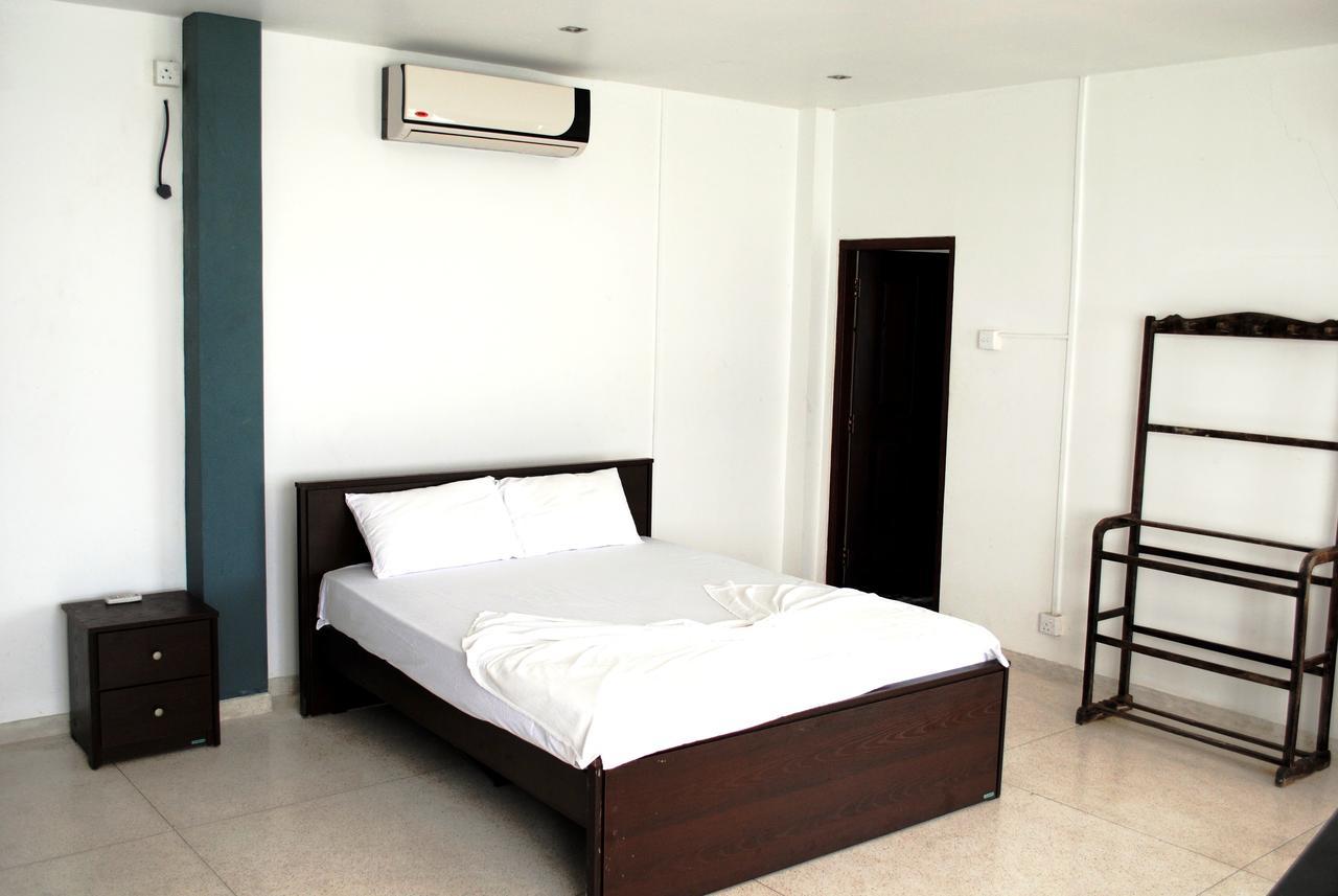 Ocean Reef Hotel Hikkaduwa Exterior photo